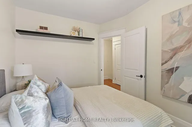 Additional image 23 of 50 Iona Ave