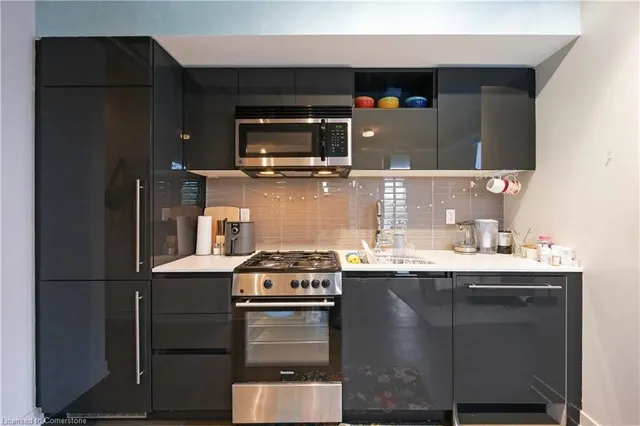 Additional image 12 of 109 Wolseley St Unit 204