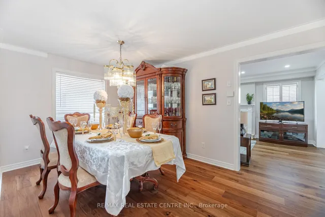 Additional image 8 of 53 Wild Indigo Cres