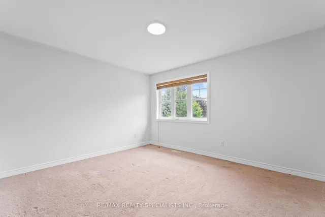 Additional image 26 of 38 Stephanie Ave