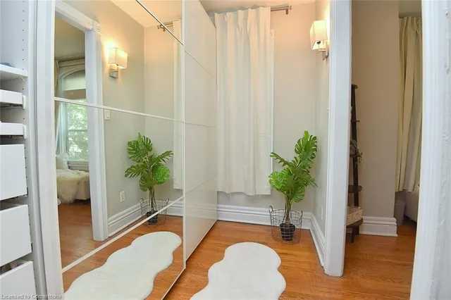 Additional image 30 of 293 Charlton Ave