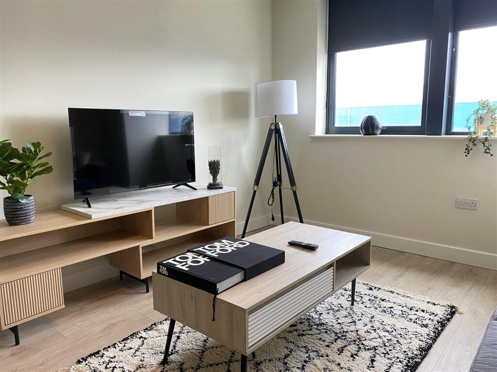 Additional image 20 of Birmingham Road, West bromwich