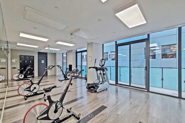 Additional image 39 of 101 Peter St Unit 3710