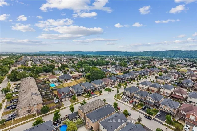 Additional image 29 of 86 Edenrock Dr