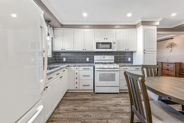 Additional image 21 of 9924 Dickenson Rd