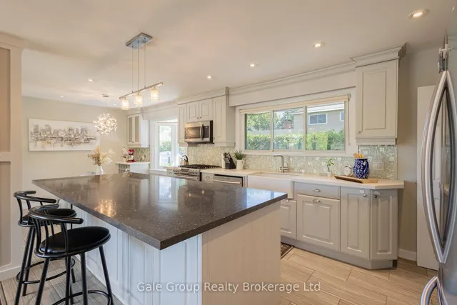 Additional image 20 of 15 Kelvin Crt