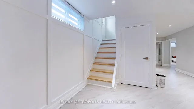 Additional image 6 of 20 Knox Ave