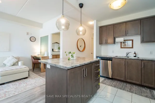 Additional image 15 of 640 Sauve St Unit 422