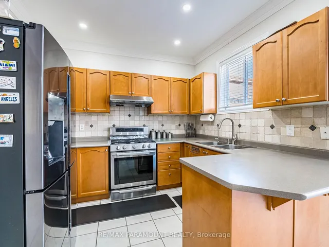 Additional image 19 of 42 Outlook Ave