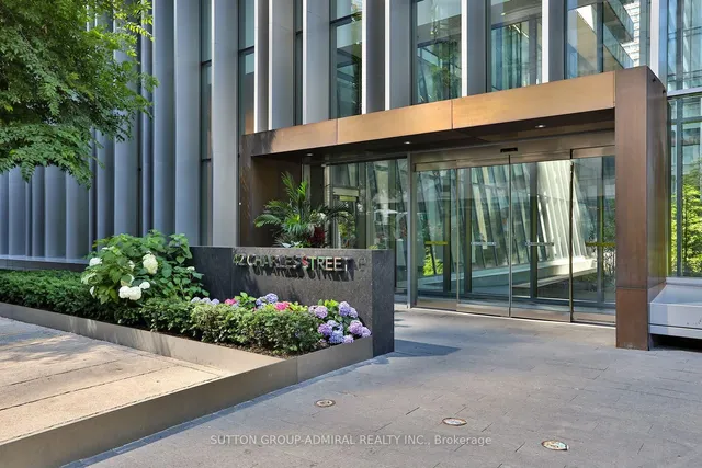 Additional image 23 of 42 Charles St Unit 4105