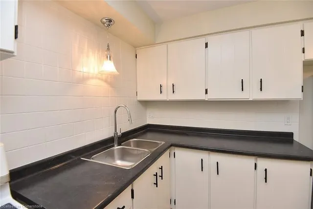 Additional image 12 of 1 Patrice Crt Unit 58