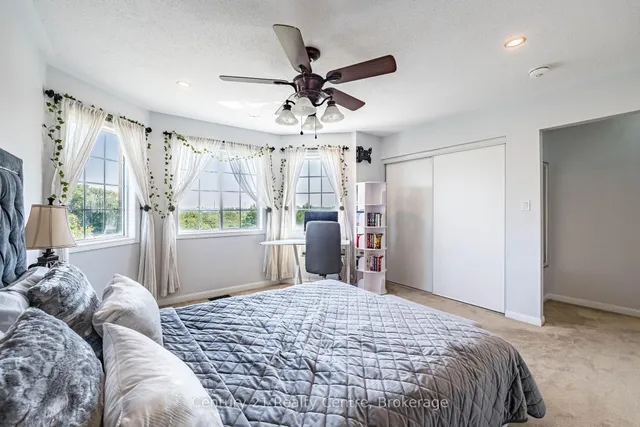 Additional image 45 of 26 Catchfly Cres