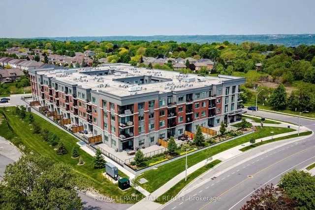 Additional image 4 of 1 Redfern Ave Unit 313