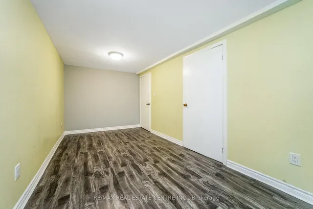 Additional image 36 of 9 Watson Cres