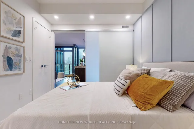 Additional image 20 of 101 Charles St Unit 611