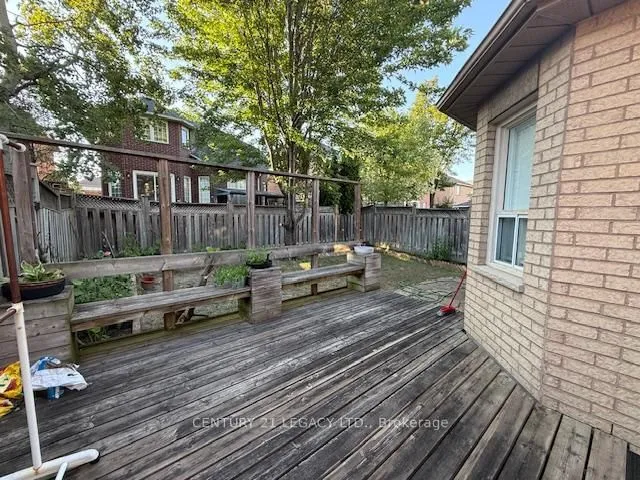 Additional image 35 of 47 National Cres
