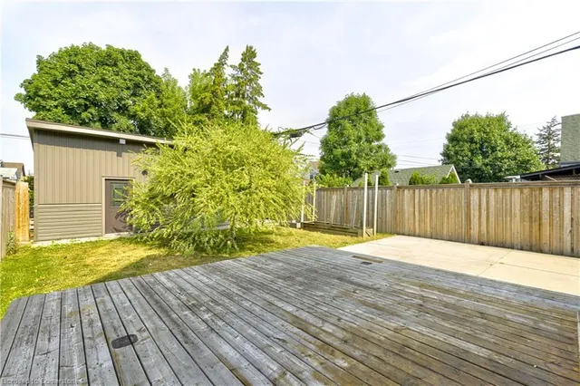 Additional image 41 of 49 Harmony Ave