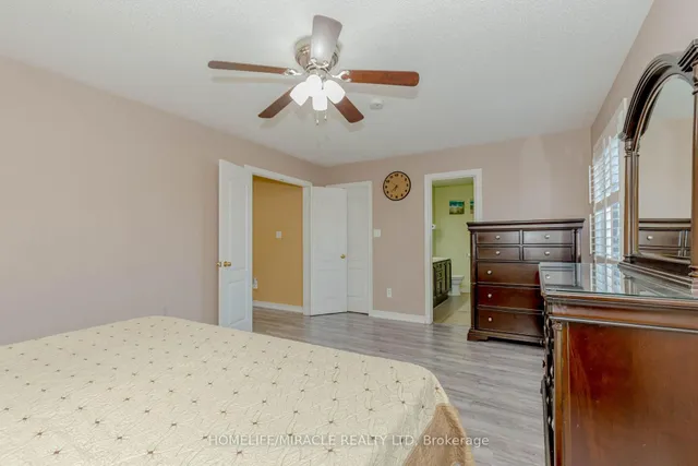 Additional image 28 of 27 Fossil St