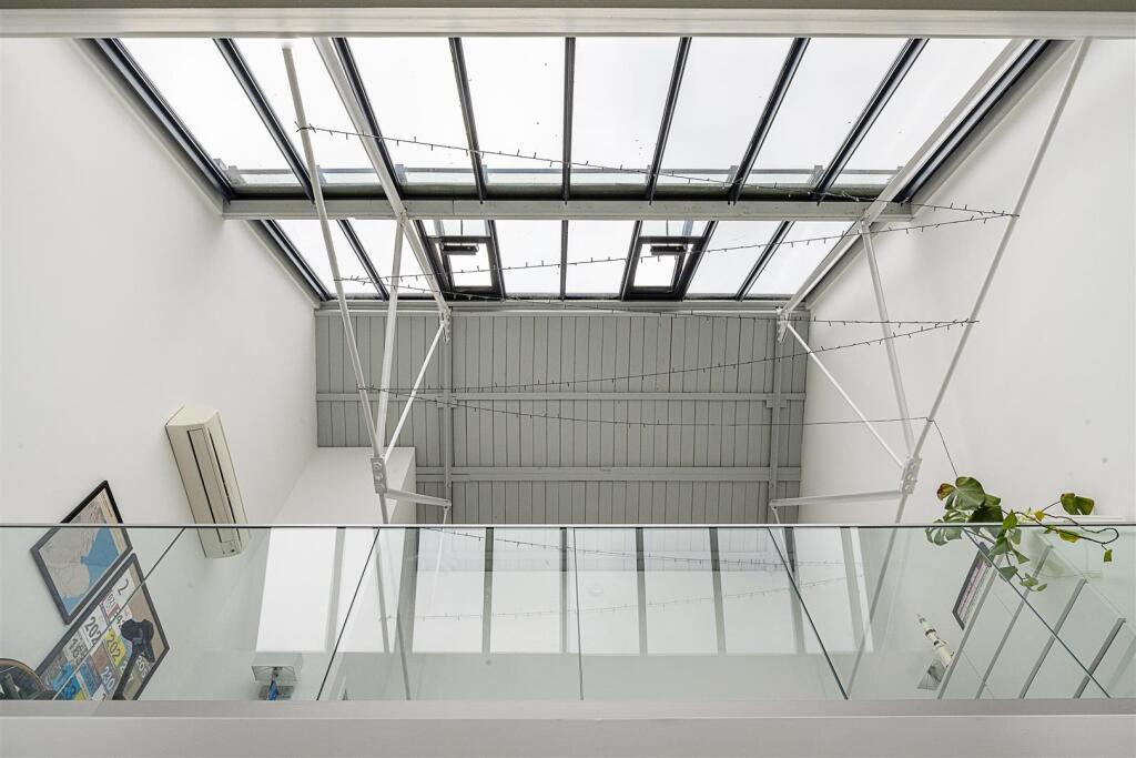 Additional image 19 of Sutton Road, St. Albans