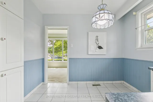 Additional image 27 of 54 Neapolitan Dr