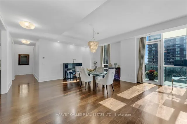 Additional image 10 of 70 Roehampton Ave Unit PH15