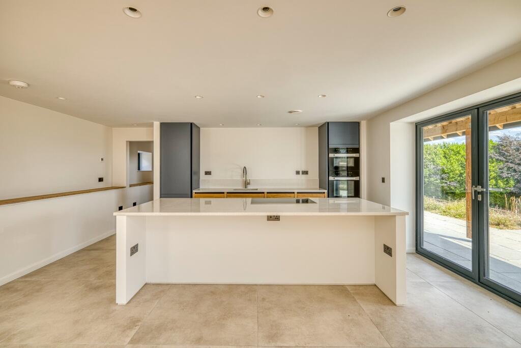 Additional image 14 of Near Oakhill