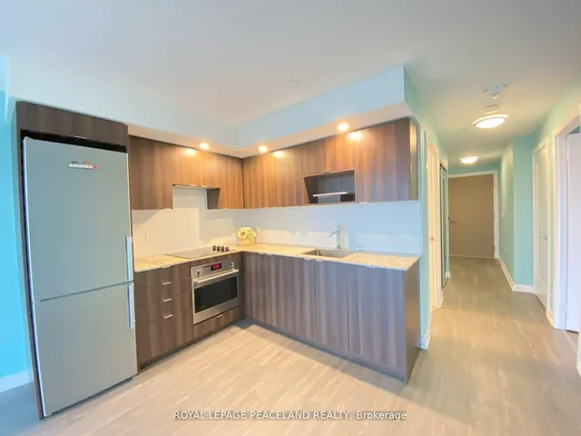 Additional image 22 of 225 Village Green Sq Unit 410