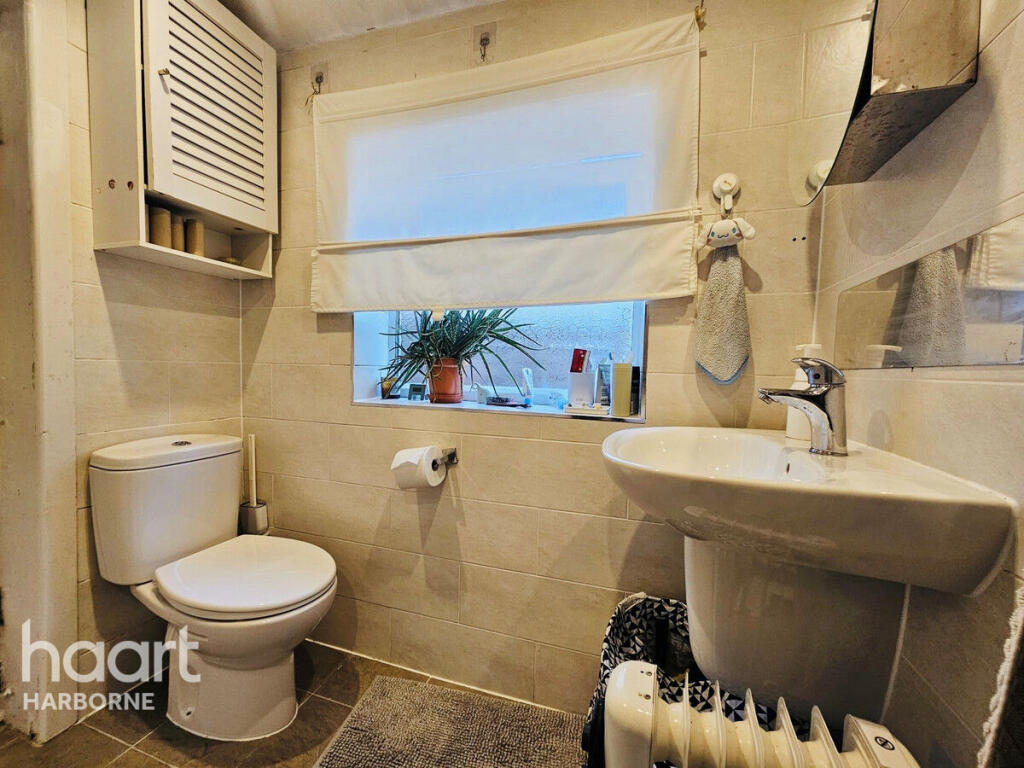 Additional image 8 of Birmingham B17 9