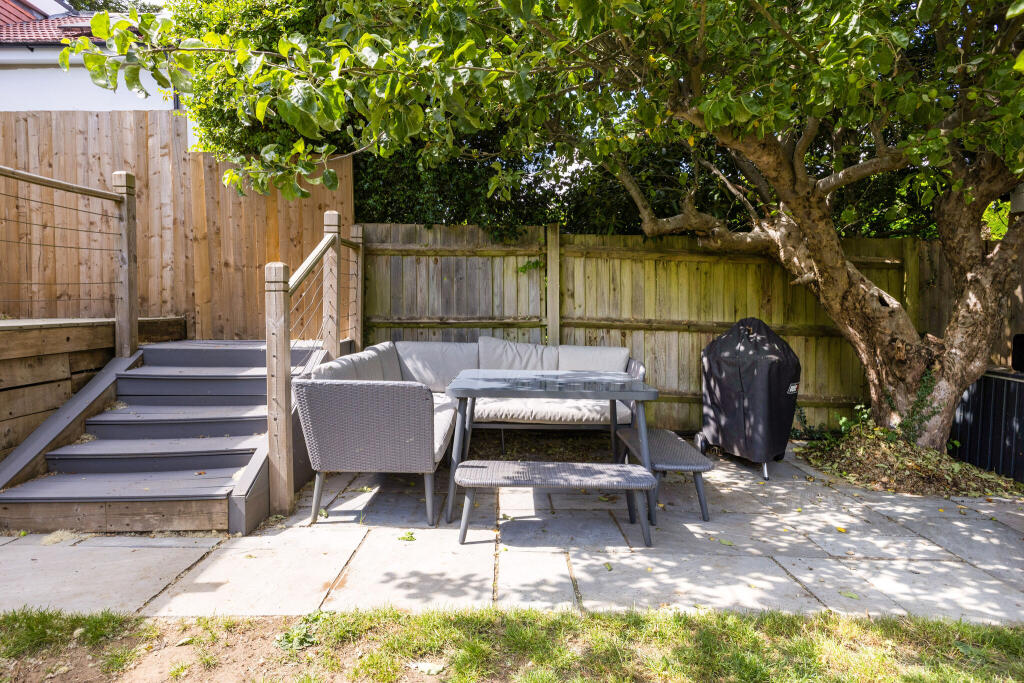 Additional image 10 of Park Rise, Harpenden, AL5