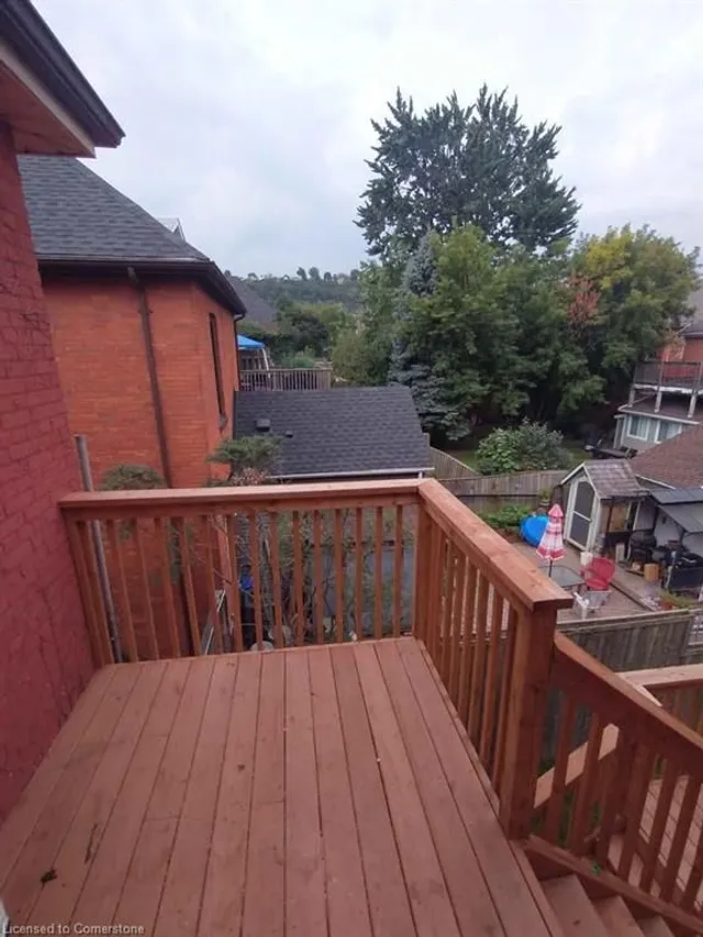 Additional image 12 of 102 Grant Ave