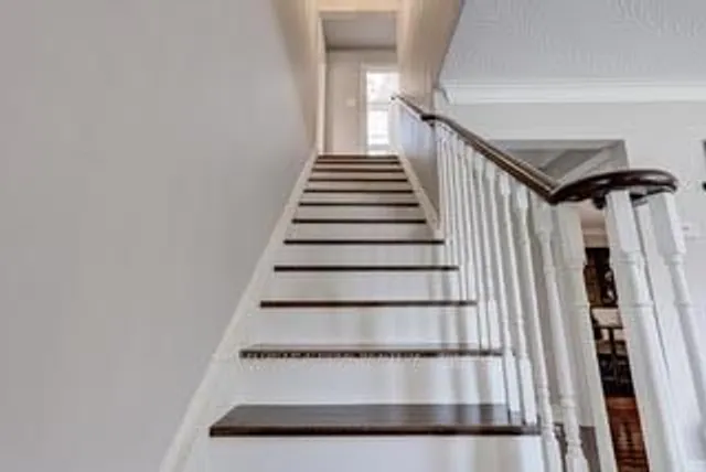 Additional image 21 of 103 Neilson Dr