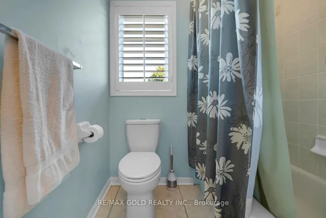 Additional image 30 of 6 Farad Crt