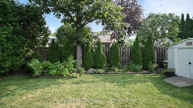 Additional image 37 of 641 Glen Moor Cres