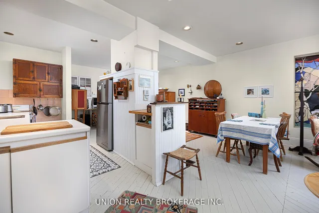 Additional image 17 of 32B Victoria Park Ave