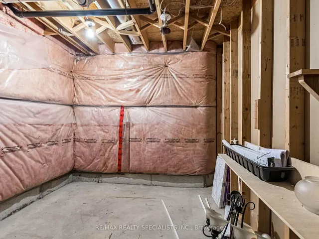 Additional image 42 of 5946 Mersey St