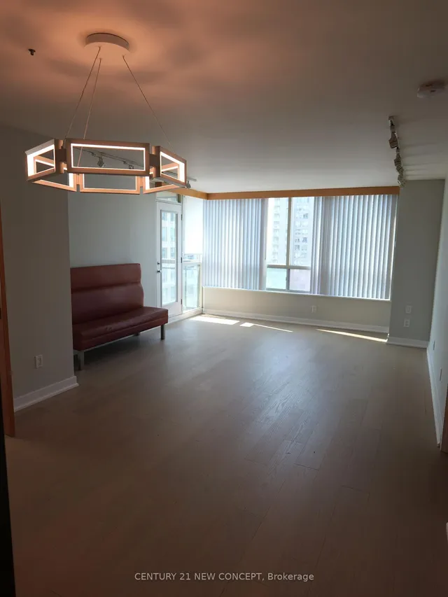 Additional image 3 of 18 Parkview Ave Unit 1006