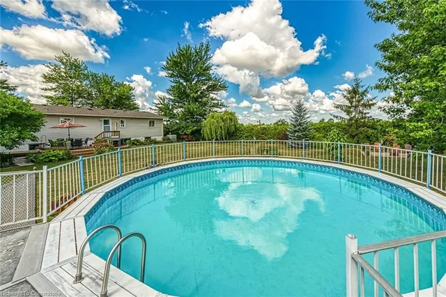 Additional image 5 of 3 Short St