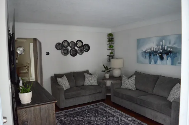 Additional image 10 of 156 East 21st St