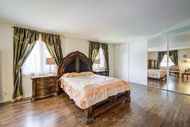 Additional image 28 of 811 Huntingwood Dr