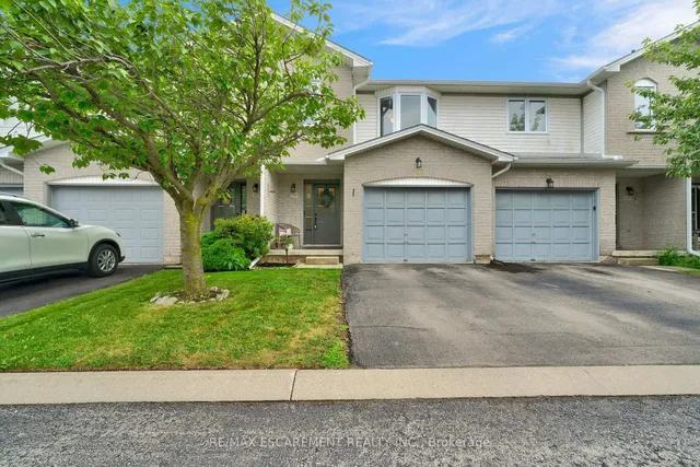 800 PARAMOUNT Dr Unit 28