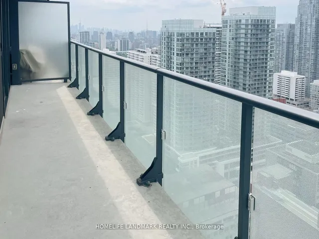 Additional image 6 of 161 Roehampton Ave Unit 3901