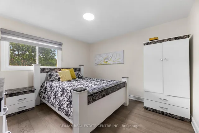 Additional image 24 of 82 Flowertown Ave