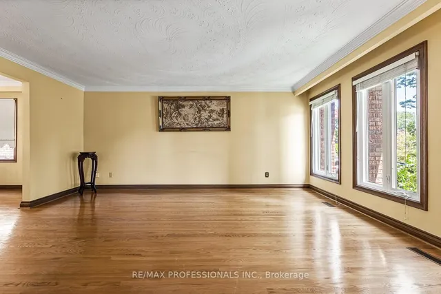 Additional image 10 of 8 St Phillips Rd