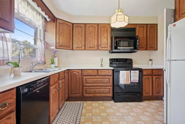 Additional image 10 of 1447 Venta Ave