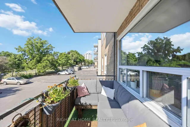 Additional image 29 of 57 Neptune Dr Unit 103