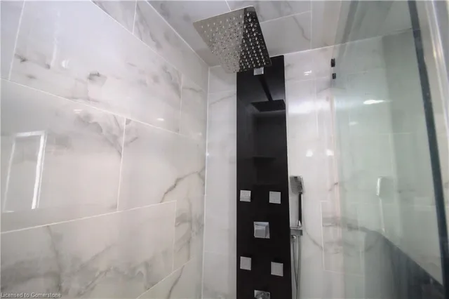 Additional image 21 of 90 Ling Rd Unit 904