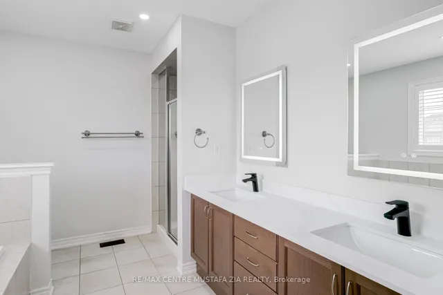 Additional image 24 of 562 Nairn Circ