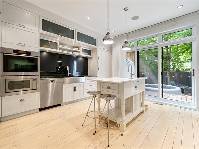 2493 Rue Knox|Montréal (Le Sud-Ouest), Quebec H3K1R1