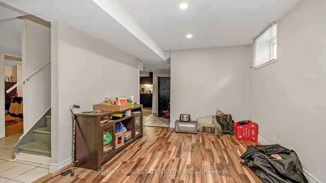 Additional image 42 of 4489 Weymouth Commons Cres