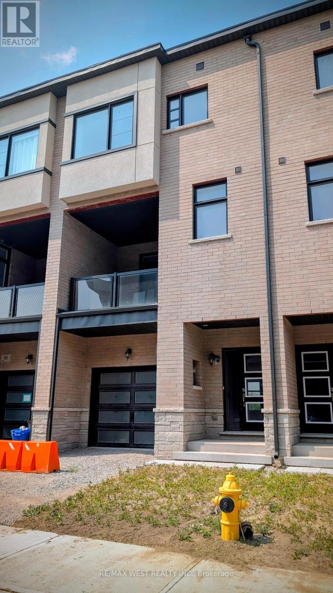 Property image for 91 INVERARY CRESCENT|Vaughan (Kleinburg), Ontario L4L1A7